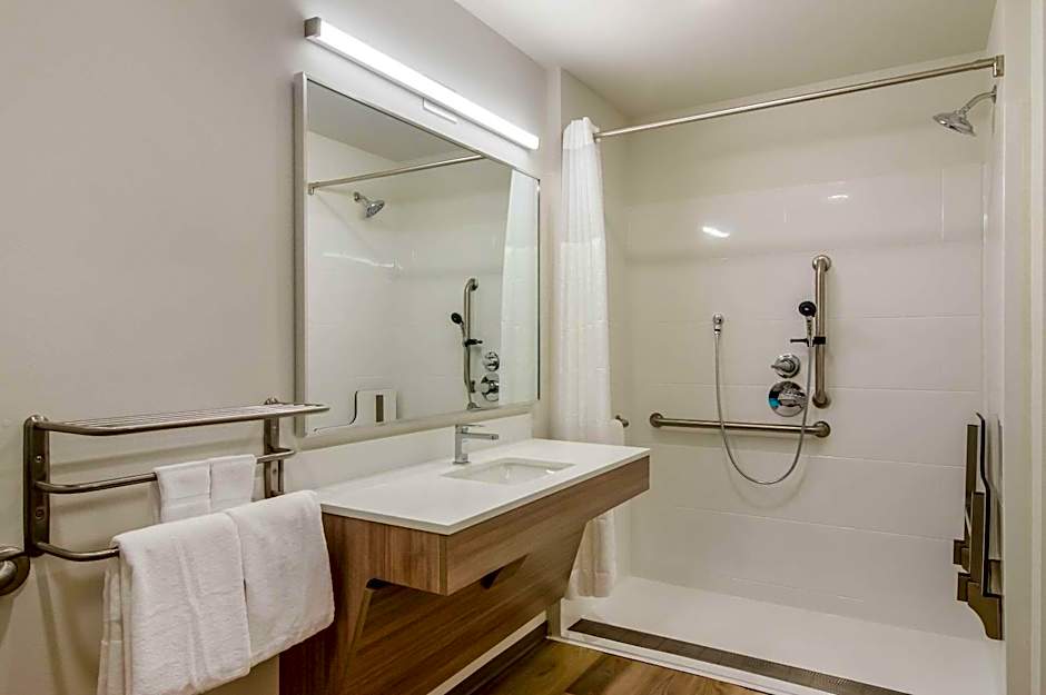 WoodSpring Suites Tacoma - Lakewood