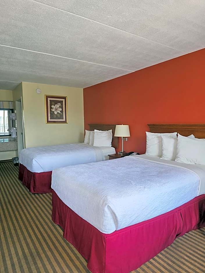 Photo 1 of 6 of 2 Double Beds