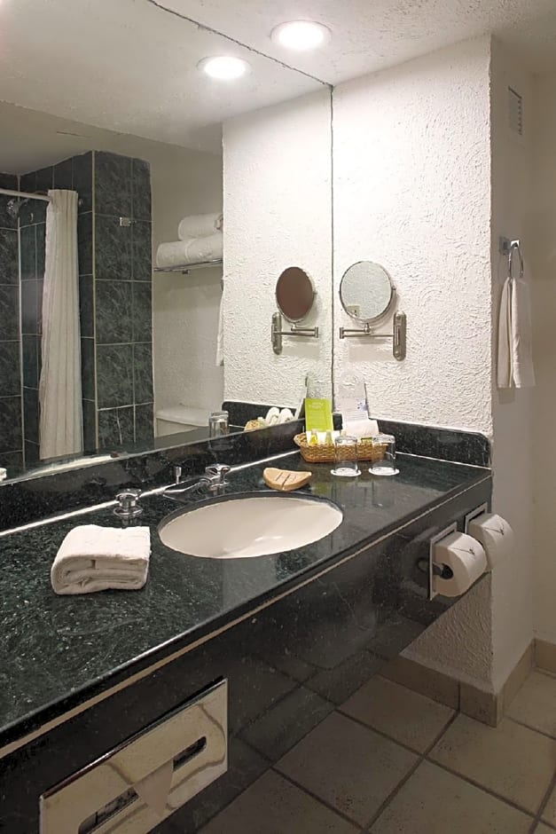 Emporio Ixtapa - with Optional All Inclusive