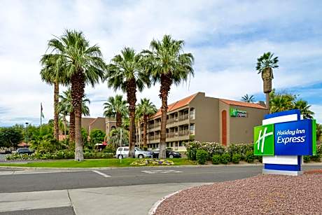 Holiday Inn Express Palm Desert By IHG