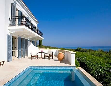 Family Interconnecting Junior Suite with Pool and Garden Studio with Sea View