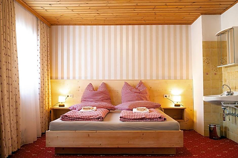 Rösslgut Bed & Breakfast