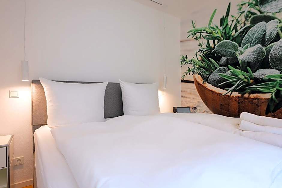 Altes Kelterhaus & Plein Hotel by Markus Plein