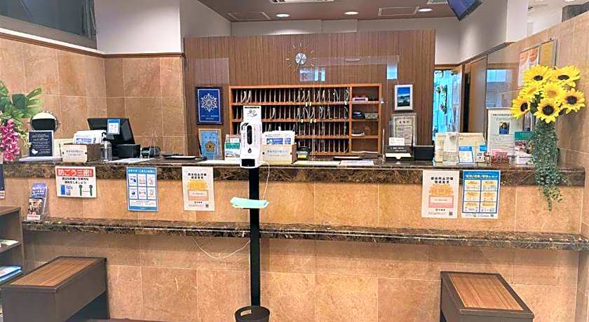 Toyoko Inn Okinawa Naha Kokusai-Dori Miebashi-Eki