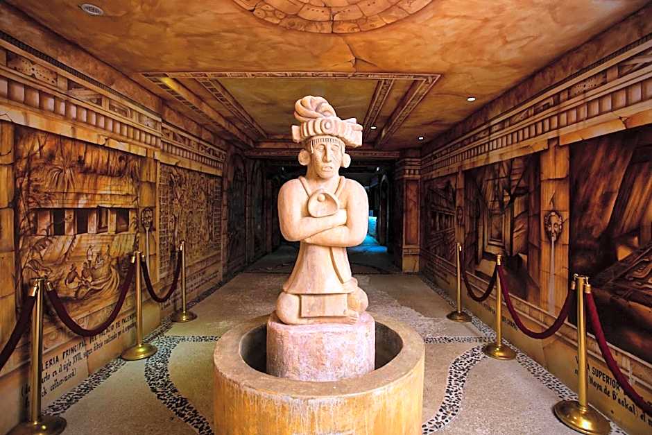 Hotel Xbalamque & Spa Cancun Centro