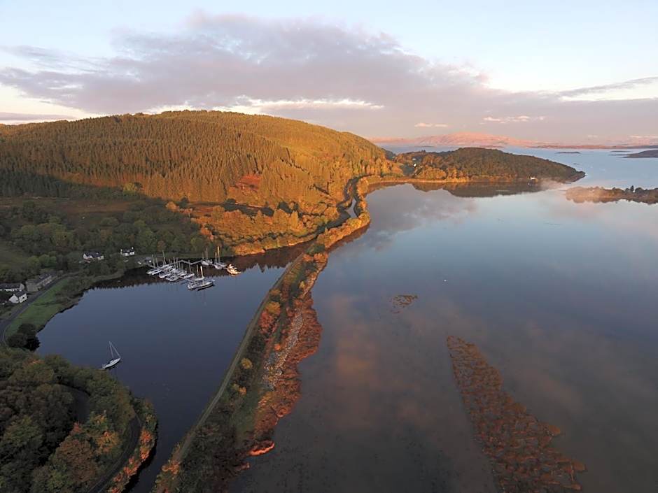 Crinan Hotel