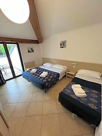 Triple Room with Balcony