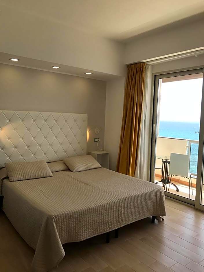IG-Tysandros Hotel Apartments