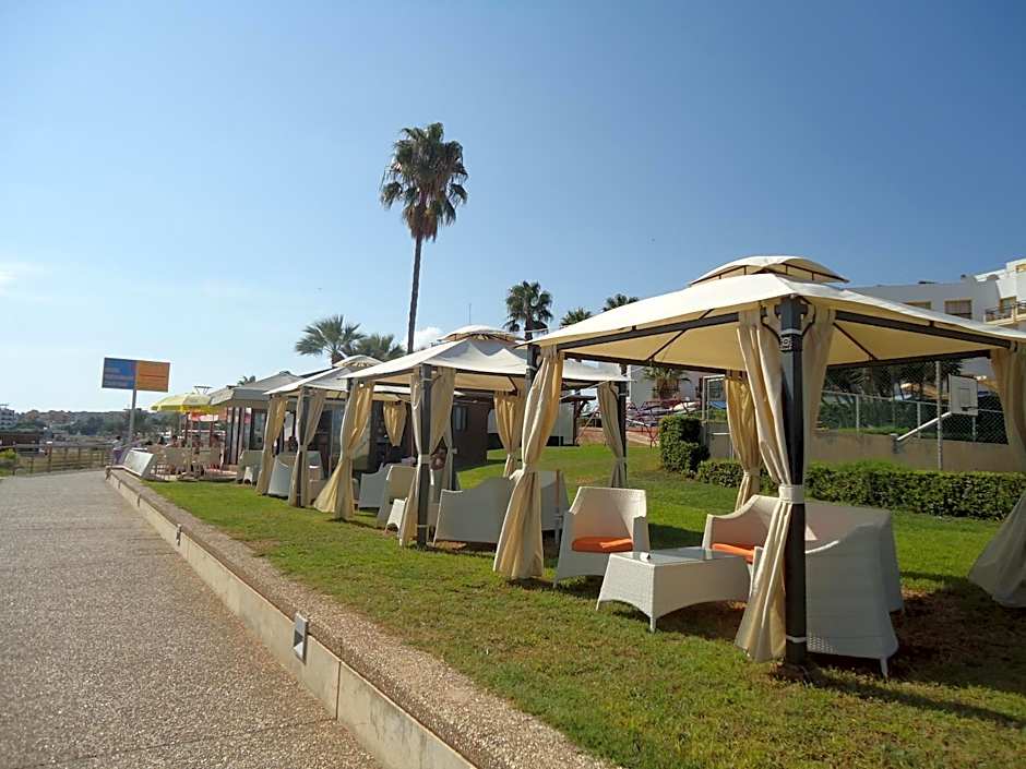 Evalena Beach Hotel