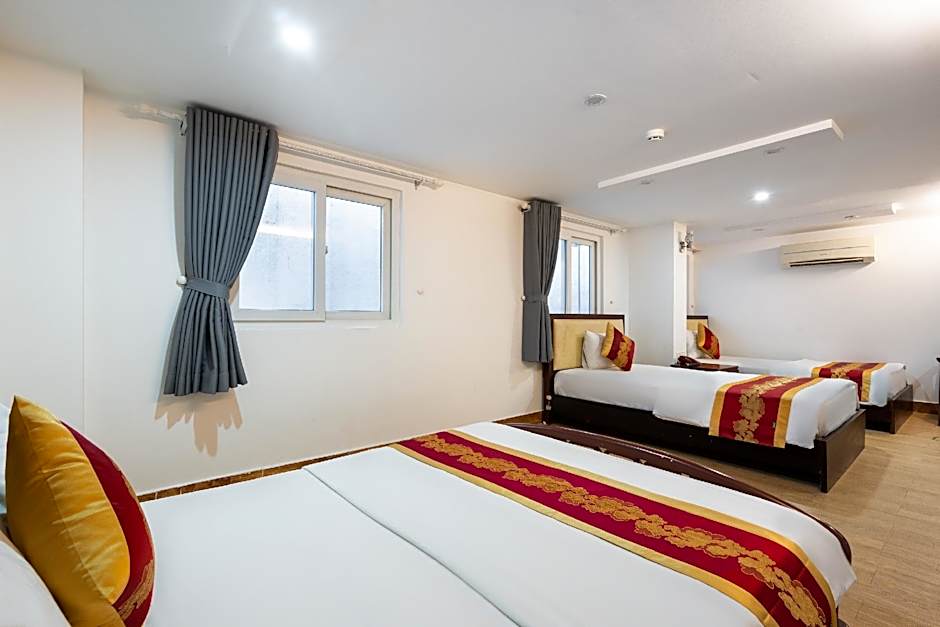 King Hotel Saigon Airport