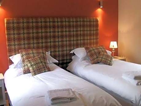 Double or Twin Room with Private Bathroom
