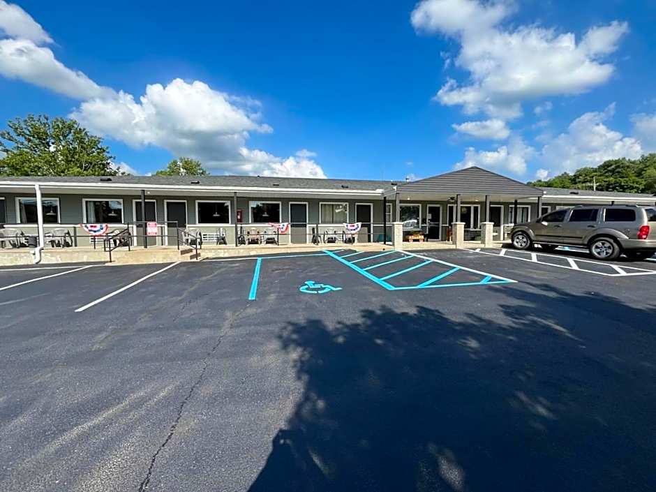 Valley Inn and Suites