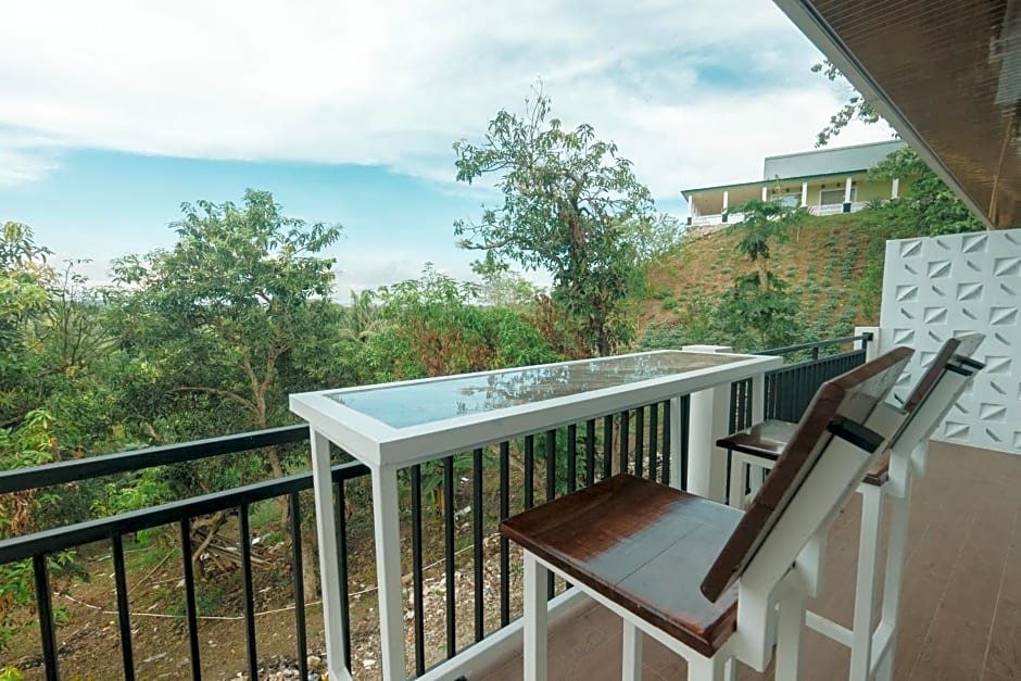 Hakata Lejja near Natural Hot spring