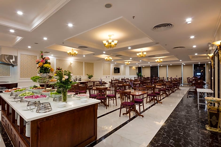 Bonjour Nha Trang Hotel