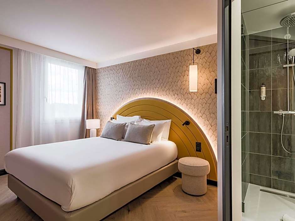 Mercure Chartres Est