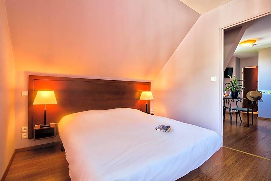 Zenitude Hotel-Residences Les Jardins de Lourdes