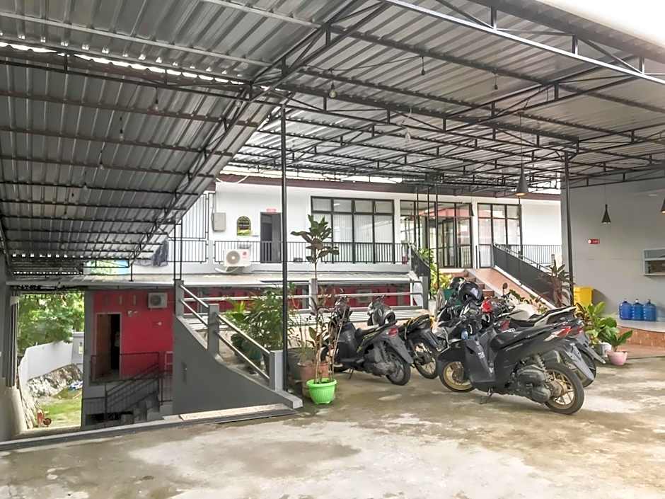 RedDoorz @ Gerson Hotel Abepura