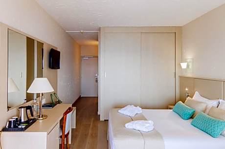 Superior Double Room with Sea View