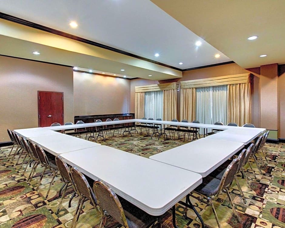 Comfort Suites Waxahachie