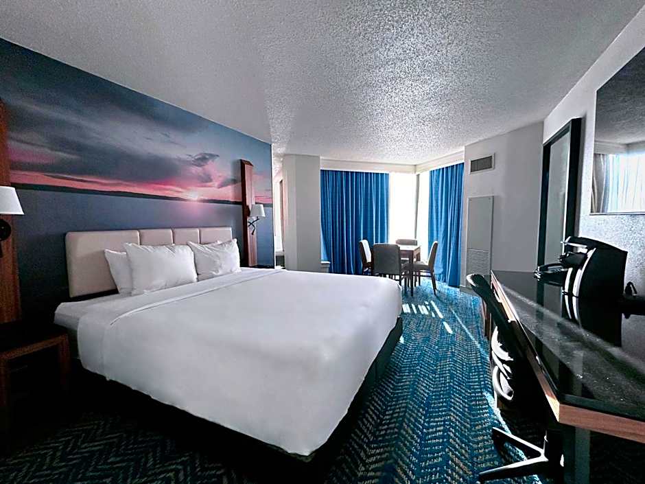 Fort Pontchartrain Detroit, a Wyndham Hotel