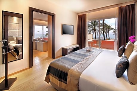 Presidential Suite with Sea View & SPA access