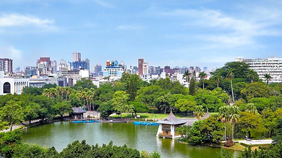 Holiday Inn Express Taichung Park By IHG