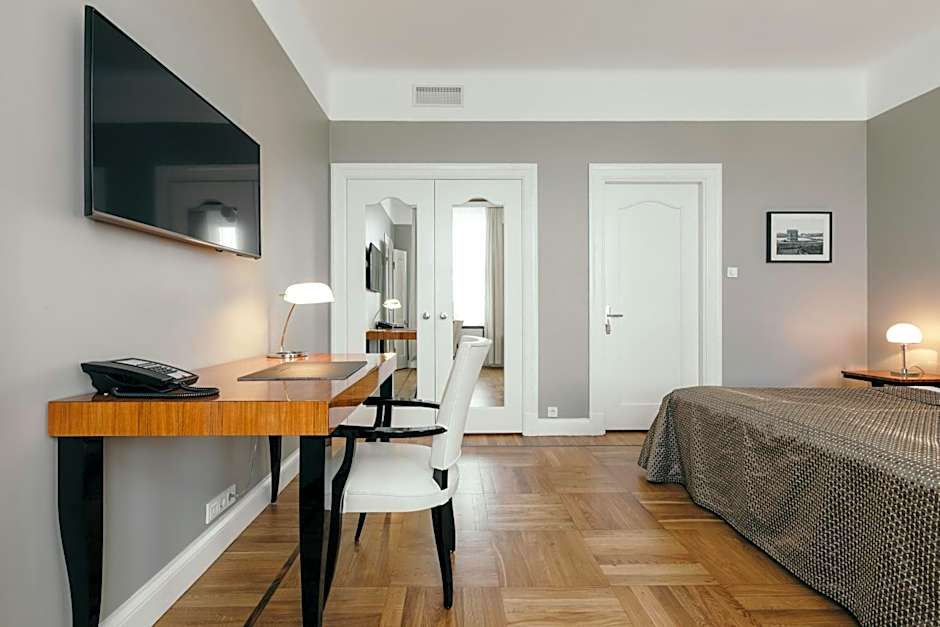 Hotel Borg by Keahotels