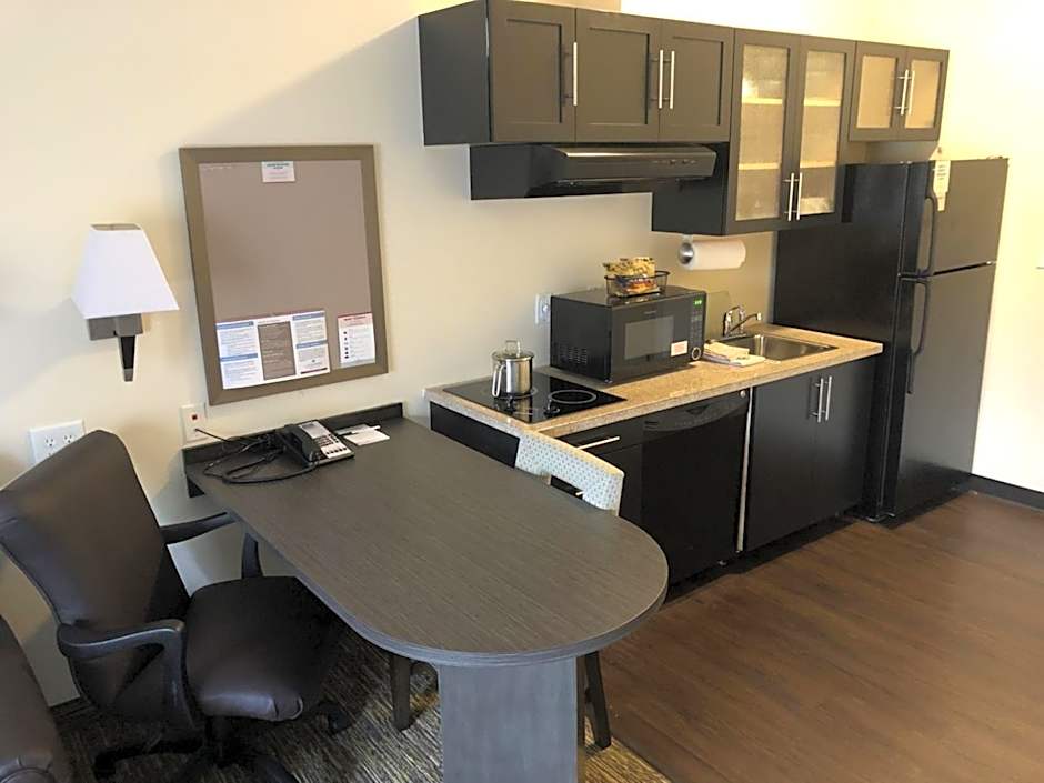 Candlewood Suites Greenville By IHG