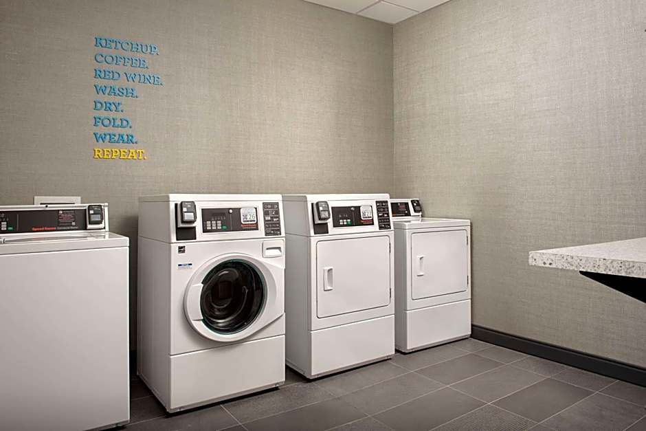 Tru by Hilton Jacksonville Airport I-95