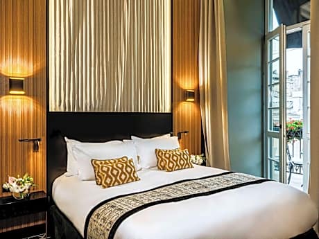 CLASSIC ROOM, 1 King Size Bed, City Or Courtyard View