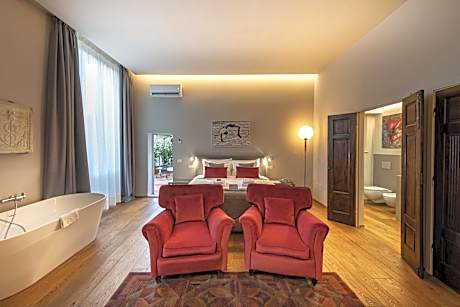 Deluxe Double Room with Balcony