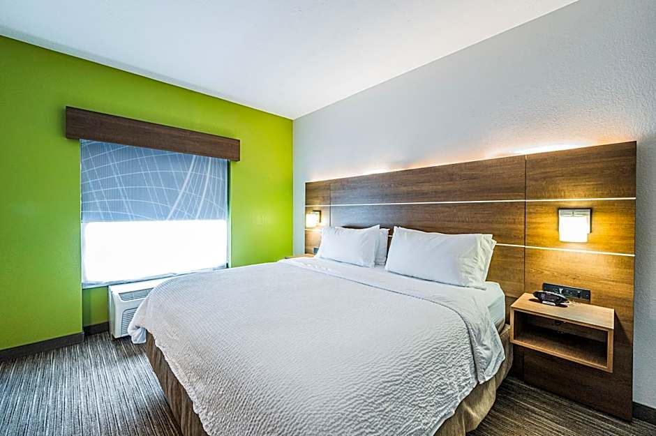 Holiday Inn Express Hotel & Suites Franklin By IHG