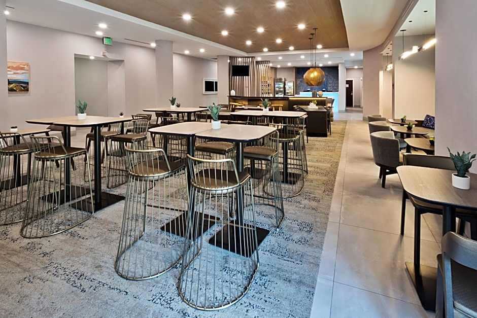 SpringHill Suites Birmingham Colonnade