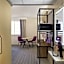 Premier Inn London Heathrow Airport T2 & T3 - Bath Road