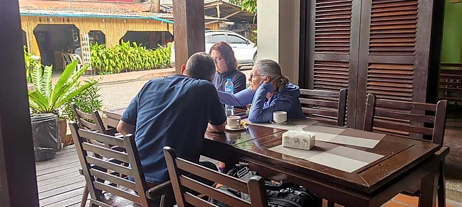 Ancient Luang Prabang Hotel (Ban Phonheuang)