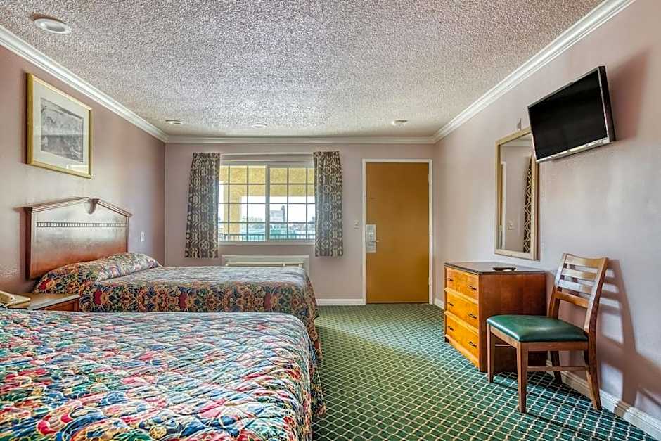 Passport Inn – Whittier, CA