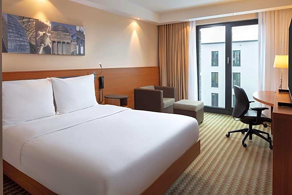 Hampton By Hilton Berlin City West