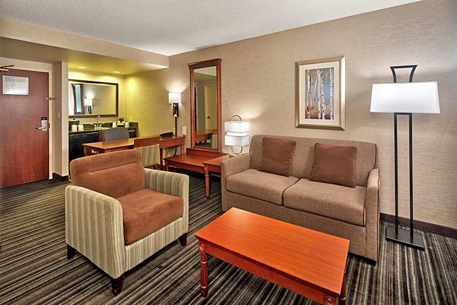 Hampton Inn By Hilton & Suites Toronto Airport Ontario, Cn