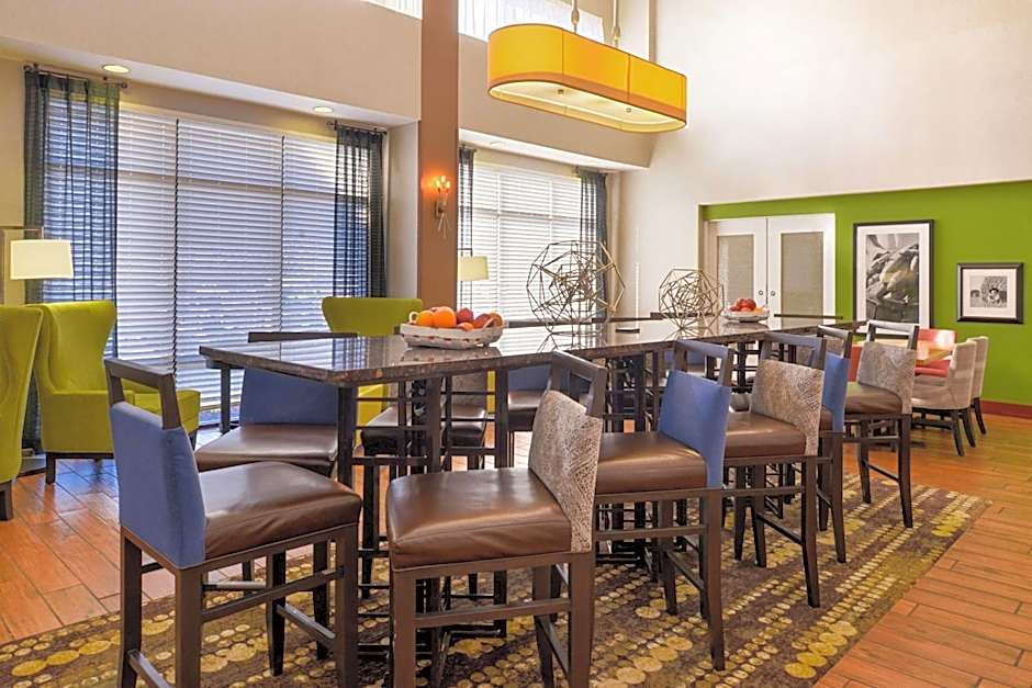 Hampton Inn By Hilton & Suites Wilmington