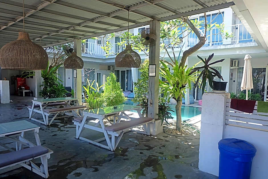 Pom Pom's Bali Apartments