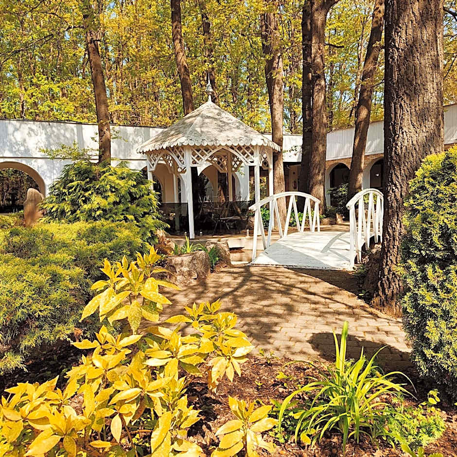 Öreg-tó Hotel és Rendezvénytér