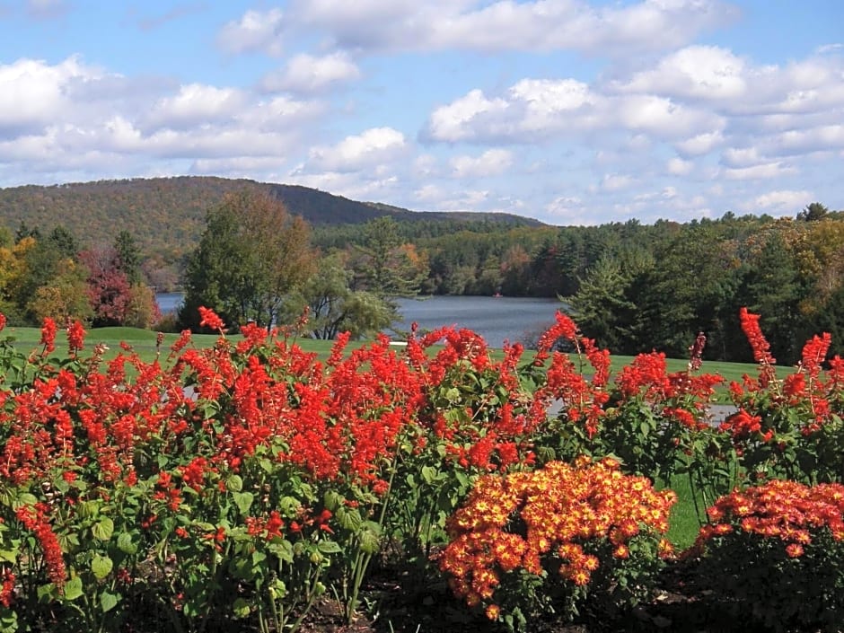 Skytop Lodge