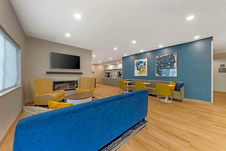 Comfort Inn & Suites Oklahoma City North - Quail Springs