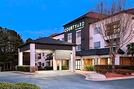 Courtyard by Marriott Atlanta Suwanee