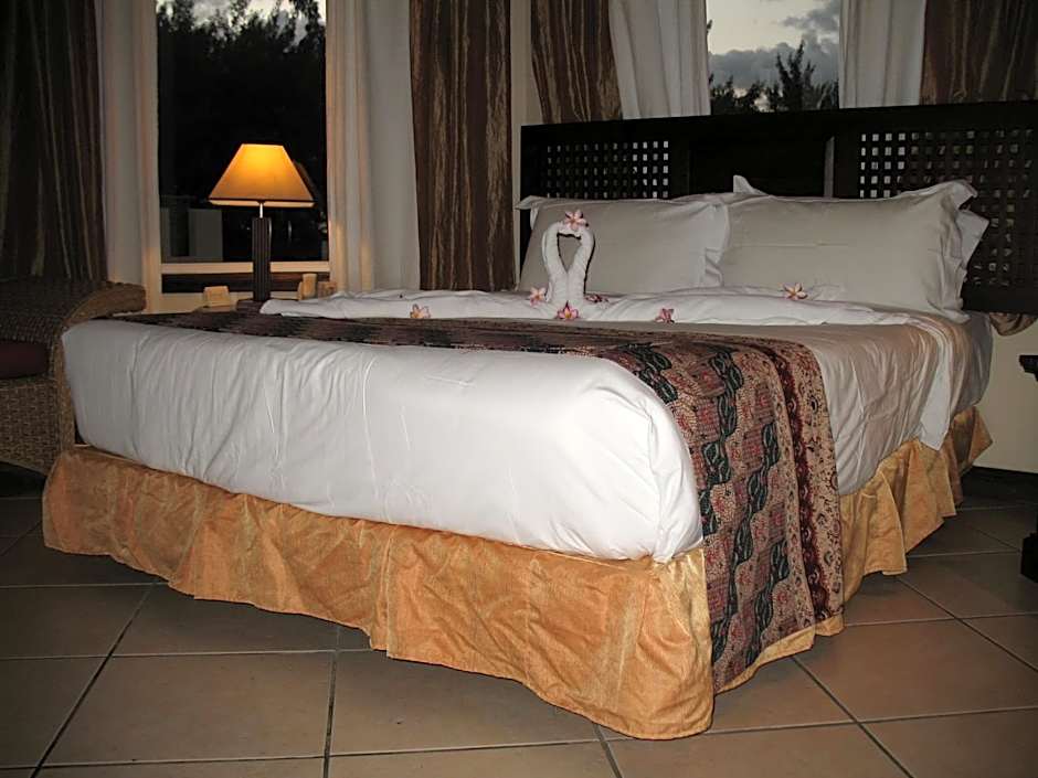 Aanari Hotel & Spa