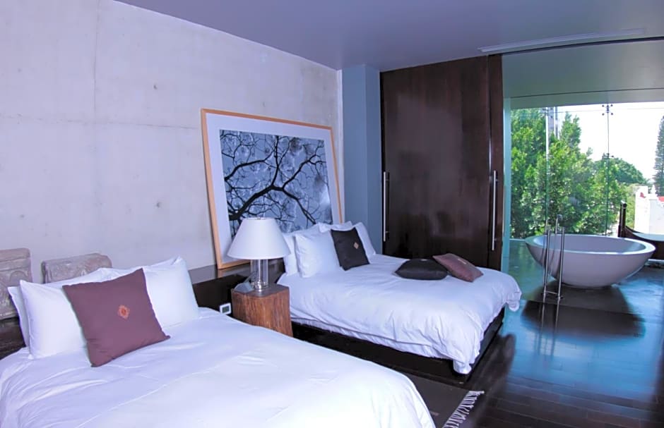 Demetria Hotel