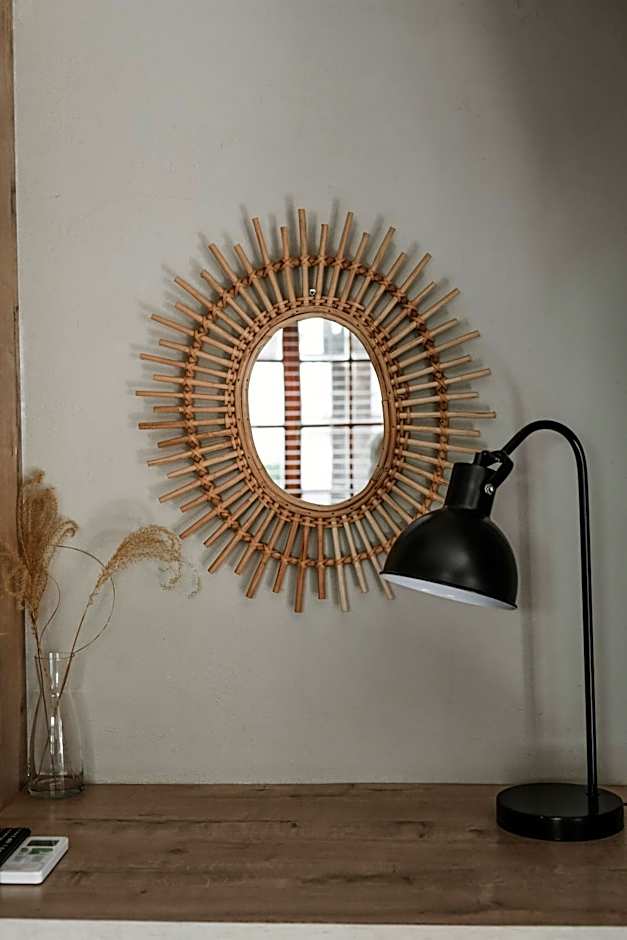 Lighthouse Guesthouse & Cafe