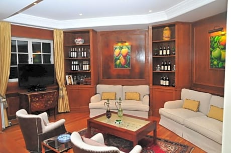 The Charm Of Cascais