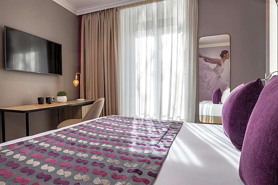 Hôtel Nude Paris - Color Vision