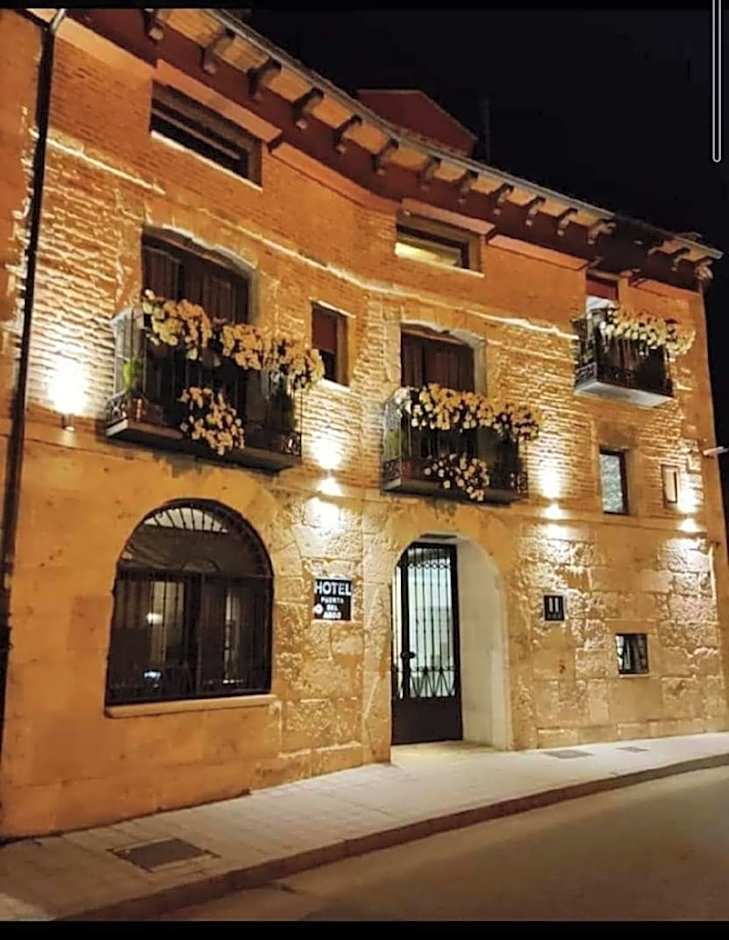 Hotel Puerta del Arco